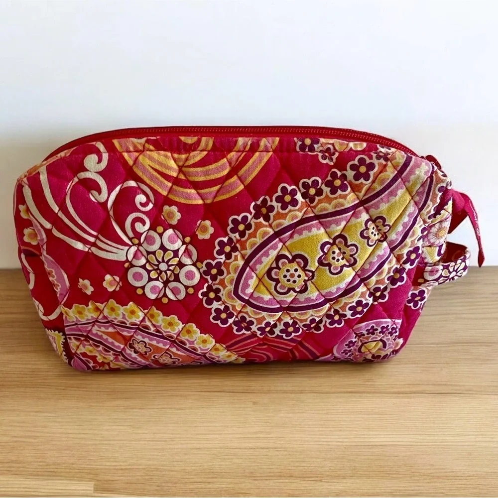 Vera Bradley Makeup Case, Red & Yellow Retired Paisley Print, Vinyl Line…